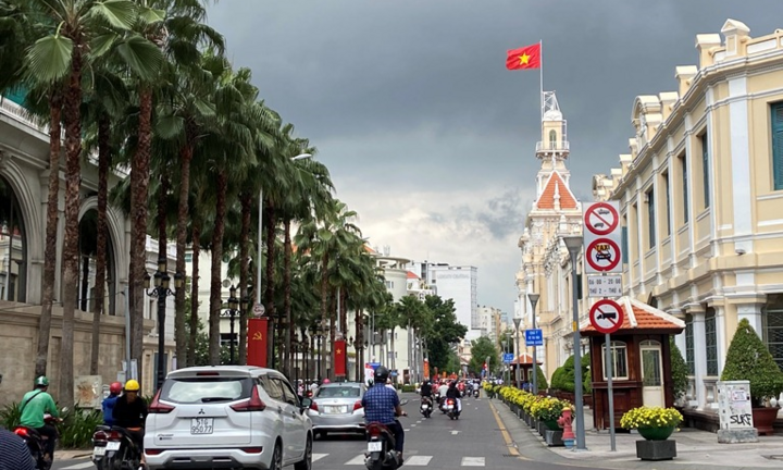 TP.HCM trang hoàng cờ, hoa mừng ngày Quốc khánh Việt Nam 2020