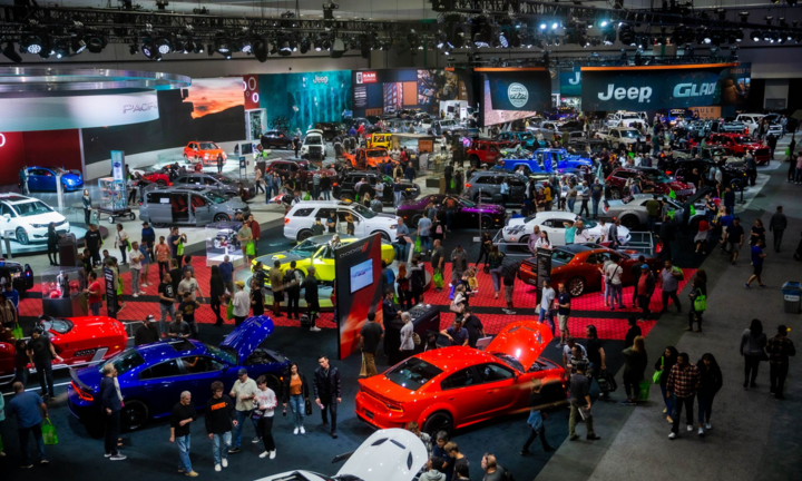 Triển lãm LA 2020 bị hoãn, ô tô điện VinFast lùi ngày ra mắt ở Mỹ 