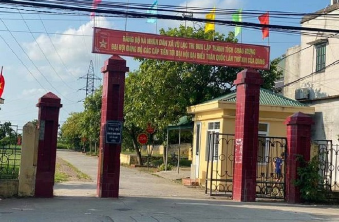 Bị khởi tố tội đánh bạc, Chủ tịch HĐND xã ở Thái Bình bị đình chỉ công tác