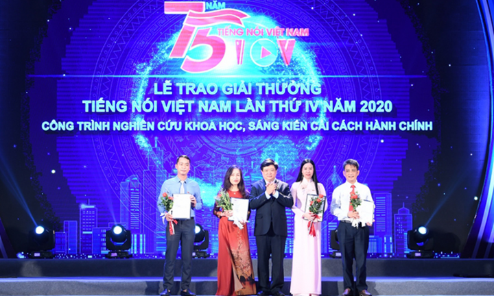 VOV trao Giải thưởng Tiếng nói Việt Nam lần thứ IV-2020