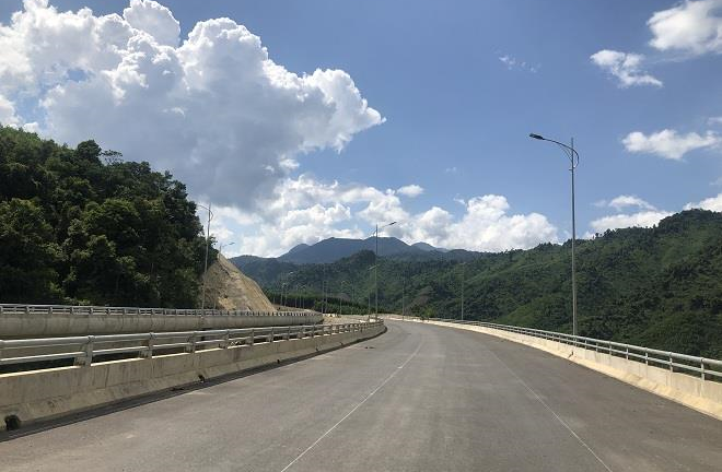 Gia hạn đóng thầu xây dựng 3 dự án cao tốc Bắc - Nam