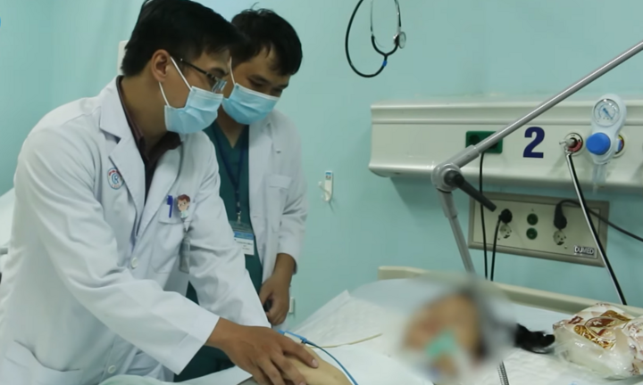 Sức khỏe 2 bệnh nhân ngộ độc pate Minh Chay ở Đồng Nai giờ ra sao?
