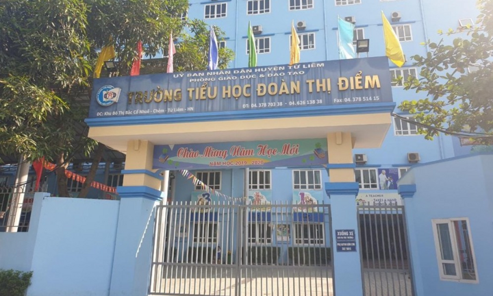 Một học sinh lớp 3 bị bỏ quên trên xe đưa đón ở Hà Nội