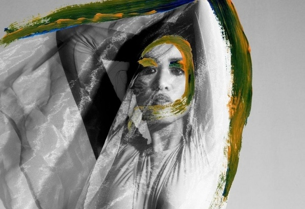 Hoa hậu Khánh Vân lên trang ảnh tạp chí thời trang quốc tế