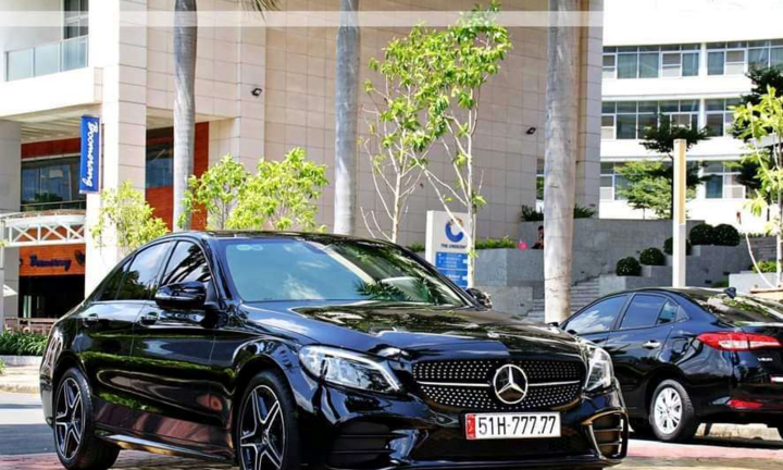 Trúng biển ngũ quý 7, Mercedes C300 tăng giá lên 5,5 tỷ đồng
