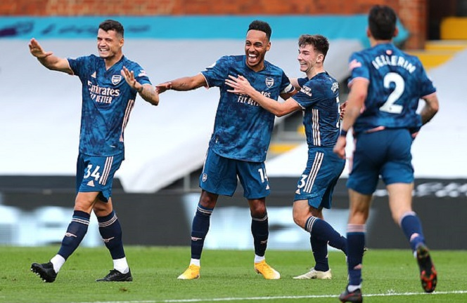Kết quả Ngoại Hạng Anh: Tân binh tỏa sáng, Arsenal đè bẹp Fulham