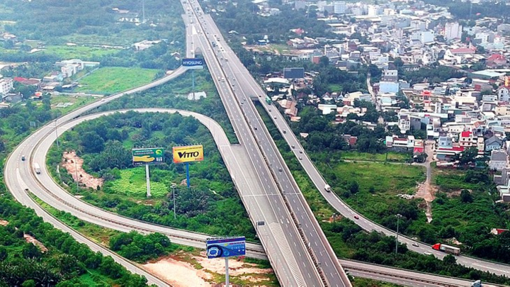 Vì sao chưa chọn được nhà thầu dự án cao tốc Bắc - Nam phía Đông?