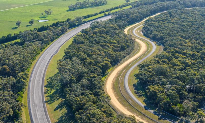 Sở hữu đường thử Lang Lang, VinFast chung tay phát triển ngành ô tô toàn cầu