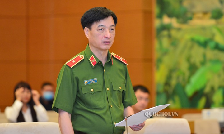 Đề nghị Bộ Công an nghiên cứu cách trừ điểm giấy phép lái xe 