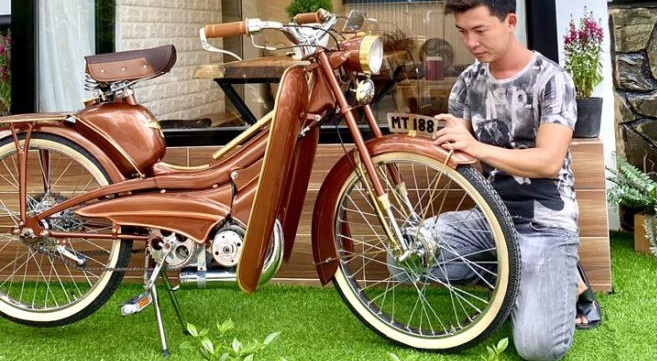 Chàng trai 8x sở hữu bộ sưu tập Mobylette lớn nhất miền Tây