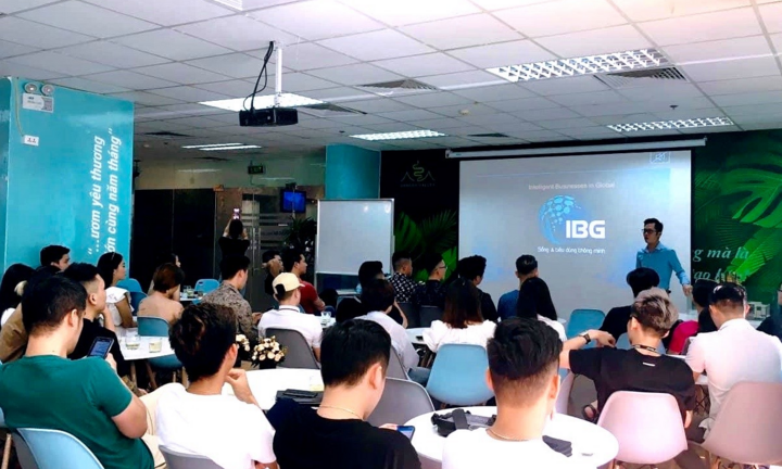 Tán gia bại sản vì tin vào mô hình đầu tư đa cấp gắn mác 4.0 giống MyAladdinz