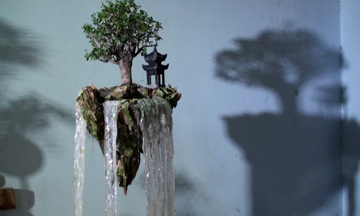 Tiểu cảnh 'hòn đảo bay' như phim viễn tưởng lần đầu xuất hiện ở Hà Nội