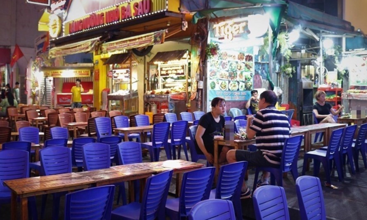 Vì sao doanh thu lĩnh vực nhà hàng, dịch vụ ăn uống giảm mạnh?