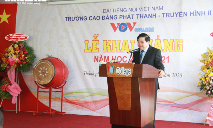 PGS.TS Nguyễn Thế Kỷ: 'Dạy báo chí là dạy nghề - một nghề đặc biệt'