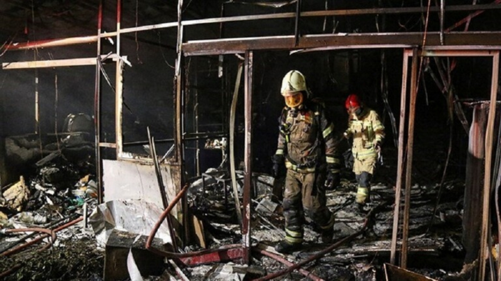 Iran: Nổ lớn tại nhà máy dầu ở thành phố Razi