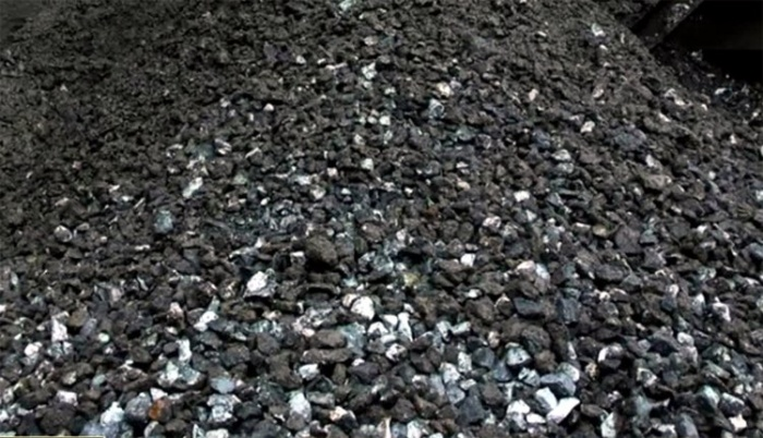 Tạm giữ 42.000 tấn quặng bauxite: Tranh cãi quặng tinh hay quặng thô