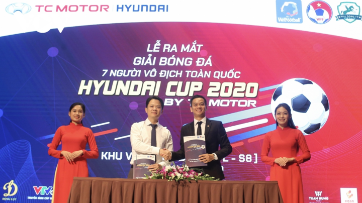 12 đội bóng đua chức vô địch HPL-S8