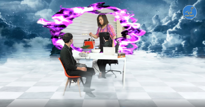 'Tổng đài Hạnh phúc': Phụ nữ nên sống vì bản thân hay vì người khác?