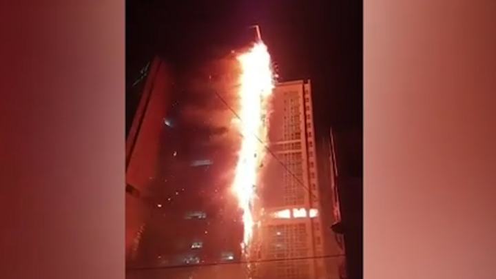 Video: Toà nhà 33 tầng tại Hàn Quốc bốc cháy dữ dội trong đêm