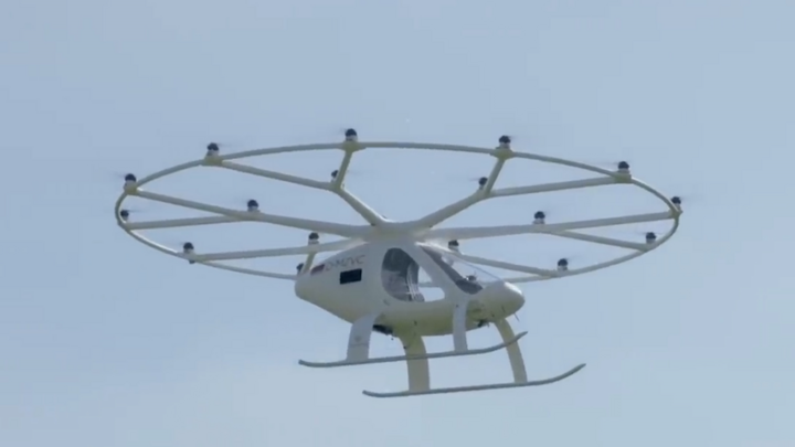 Cận cảnh mẫu taxi hàng không đầu tiên trên thế giới