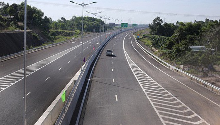 Bộ GTVT bất ngờ hủy thầu một dự án thành phần cao tốc Bắc-Nam