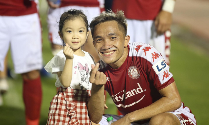 Đội trưởng CLB TP.HCM: ‘Cách duy nhất vượt qua sai lầm là im lặng’