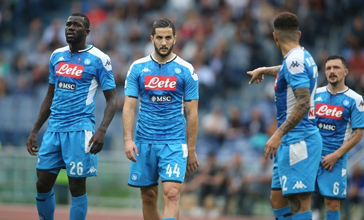 Bỏ trận đấu vì có cầu thủ nhiễm nCoV, Napoli bị xử thua 0-3