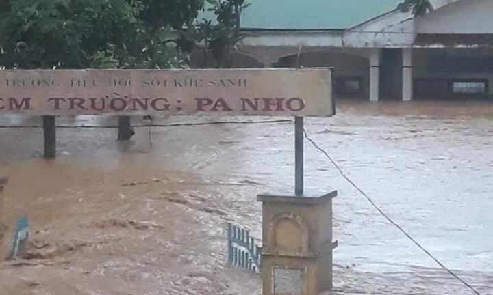 Mưa trắng trời, Quảng Trị - Huế tái gặp lụt lịch sử sau vài ngày nước rút