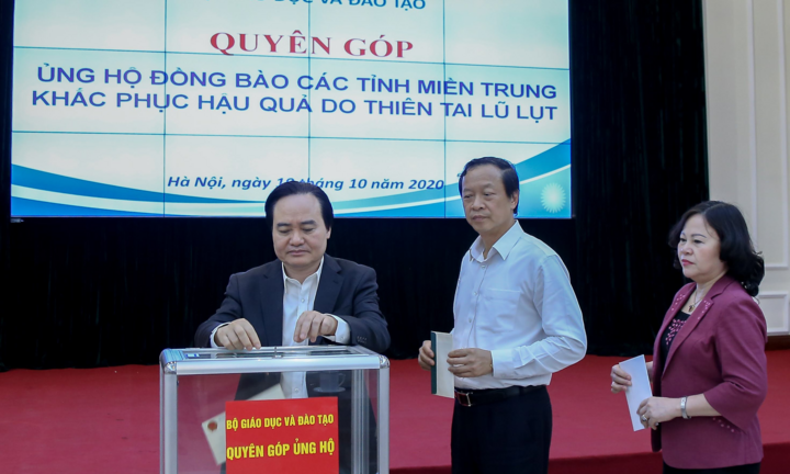 Bộ GD&ĐT phát động quyên góp ủng hộ đồng bào miền Trung