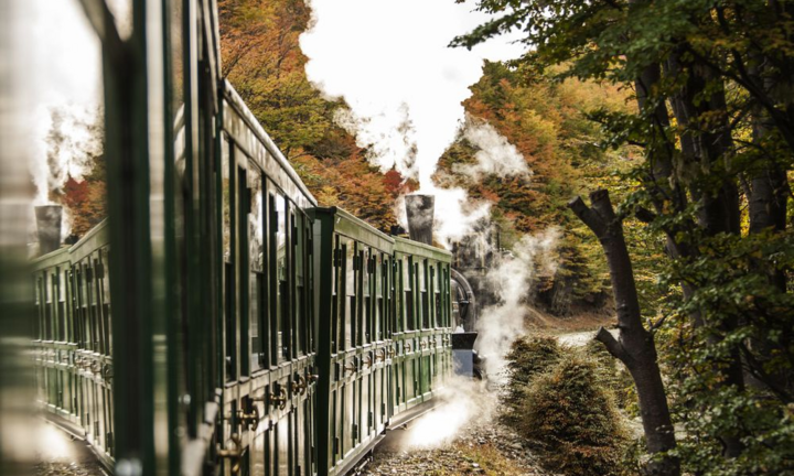 Video: Khám phá chuyến tàu dẫn đến nơi tận cùng Trái Đất