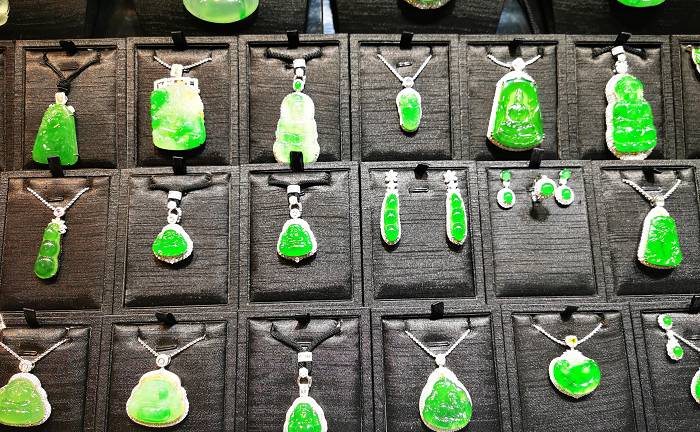 Ngọc Thiêng: Thương hiệu uy tín giữa thị trường Ngọc Phỉ Thúy vàng thau lẫn lộn