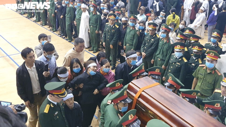 Trực tiếp: Lễ viếng, truy điệu 22 liệt sĩ Đoàn 337 hy sinh khi đang làm nhiệm vụ