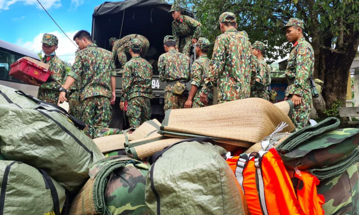 Sạt lở núi vùi lấp nhiều người ở Quảng Nam: Thông được đường vào Nam Trà My