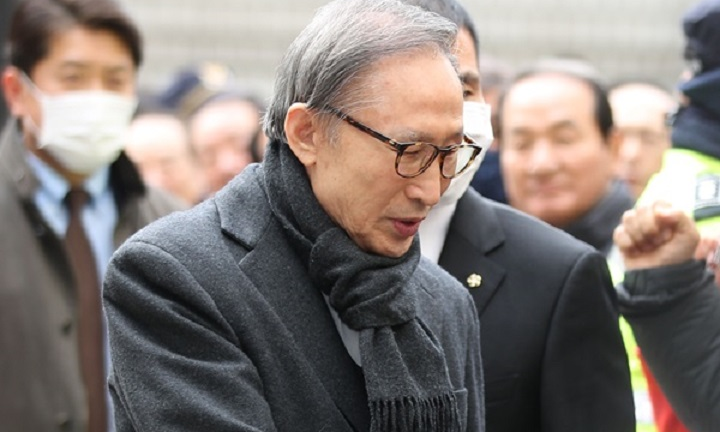 Cựu Tổng thống Lee Myung-bak lãnh 17 năm tù