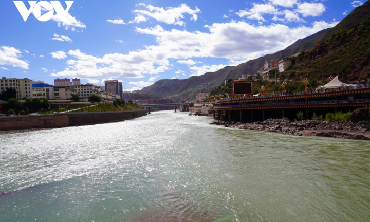 Trung Quốc chia sẻ dữ liệu nước sông Mekong với các nước khu vực hạ nguồn