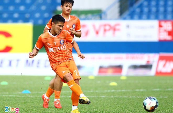 Cựu tuyển thủ Âu Văn Hoàn giải nghệ ở tuổi 31