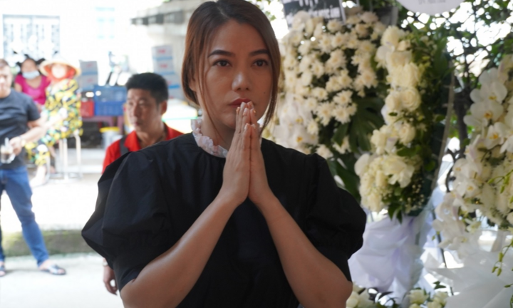 Trương Ngọc Ánh, Thành Lộc viếng nghệ sĩ Ánh Hoa