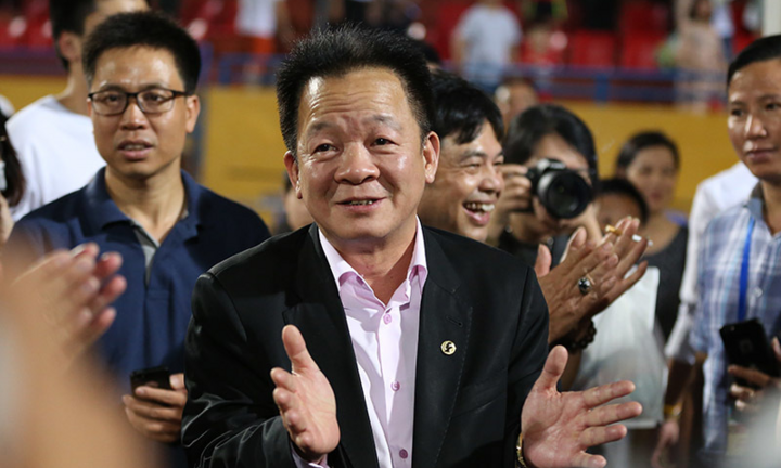 Bầu Hiển: HLV Park Hang Seo bảo thủ vì thiếu tiếng nói phản biện