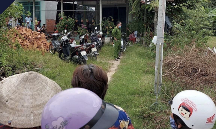 Tìm thấy thi thể cụ bà 79 tuổi bị quấn bởi túi nilon ở sau nhà hàng xóm