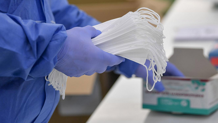  Giá trang thiết bị, sinh phẩm, vật tư y tế được công khai trên Internet