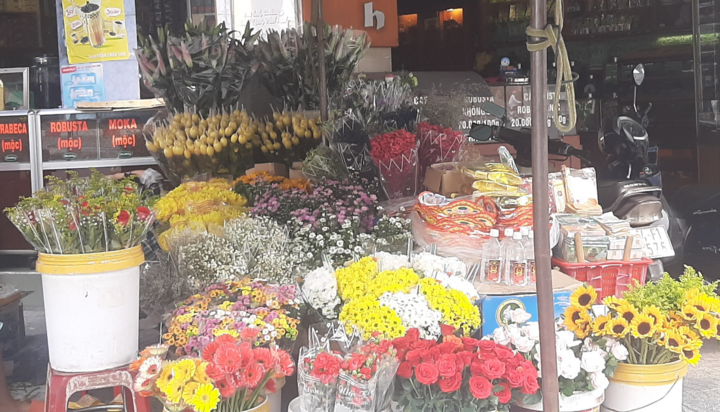 20/11, giá hoa tươi ở TP.HCM thế nào?