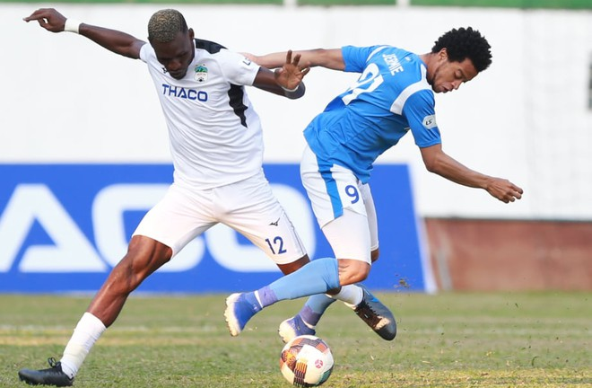 Hà Nội FC có thể chia tay Rimario, ngoại binh HAGL chuyển sang Hà Tĩnh 