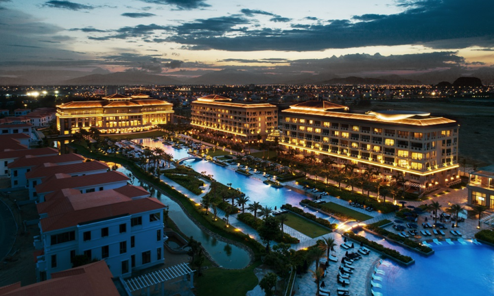 Sheraton Grand Đà Nẵng nhận giải thưởng World Luxury Hotel Awards 2020