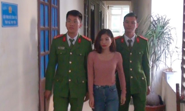 Triệt phá đường dây mua bán người qua mạng xã hội