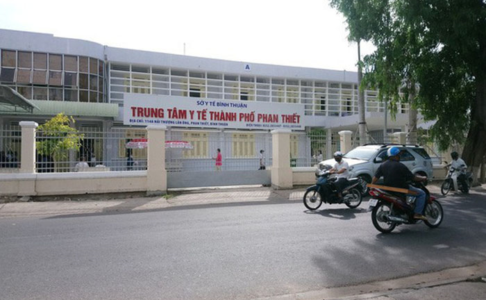 Vì sao Phó Giám đốc Bệnh viện đa khoa Bình Thuận bị đình chỉ chức vụ?