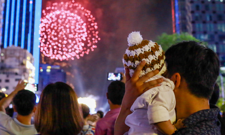 Được bắn pháo hoa dịp lễ tết, sinh nhật: Người dân mua ở đâu tránh bị phạt?