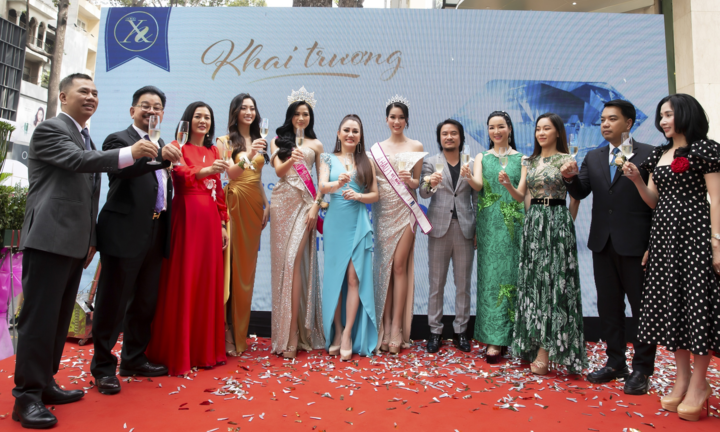 Dàn Hoa hậu, Á hậu đua sắc vóc tại đại tiệc thẩm mỹ ở TP.HCM