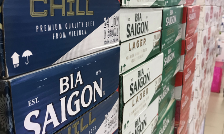 Bia nội chứng tỏ thế mạnh riêng, rượt đuổi sát nút bia ngoại