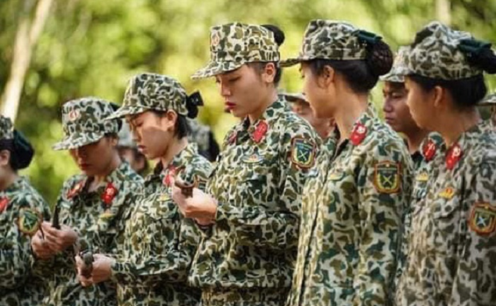 Hoa hậu Kỳ Duyên cùng loạt sao nữ trải nghiệm cuộc sống trong quân đội