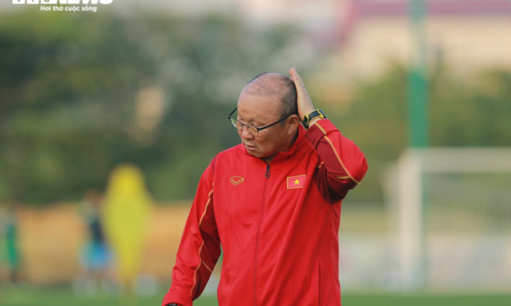 HLV Park Hang Seo đối diện với lịch thi đấu căng thẳng nhất từ khi đến Việt Nam
